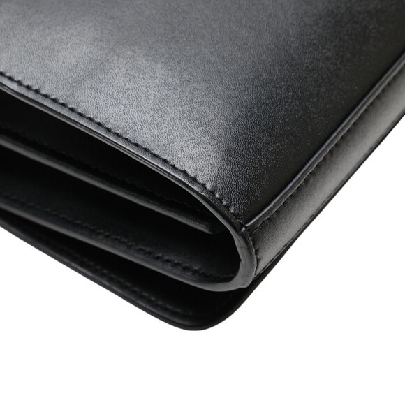 FENDI Black Leather Shoulder Bag - Picture 7 of 13